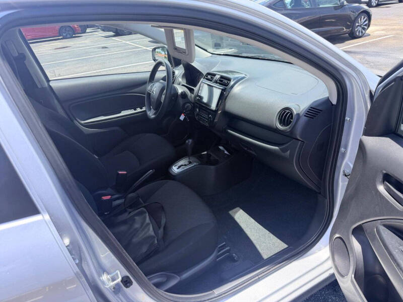 2024 Mitsubishi Mirage ES