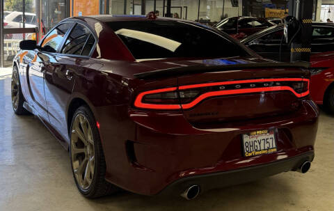 2018 Dodge Charger R/T Scat Pack