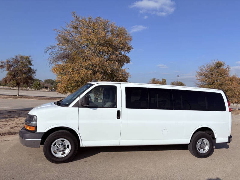 2016 Chevrolet Express LT 3500