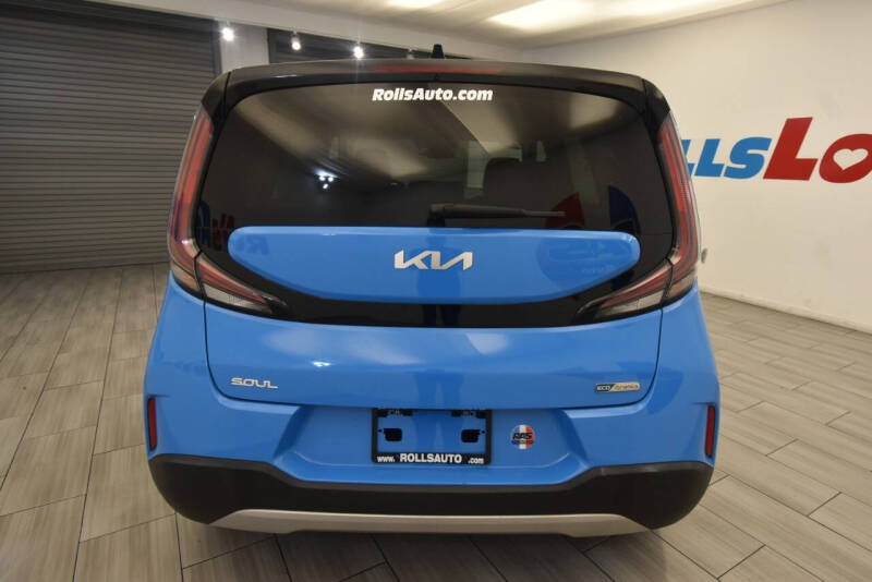 2023 Kia Soul EX