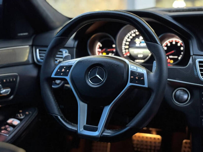 2014 Mercedes-Benz E-Class E 63 AMG S-Model