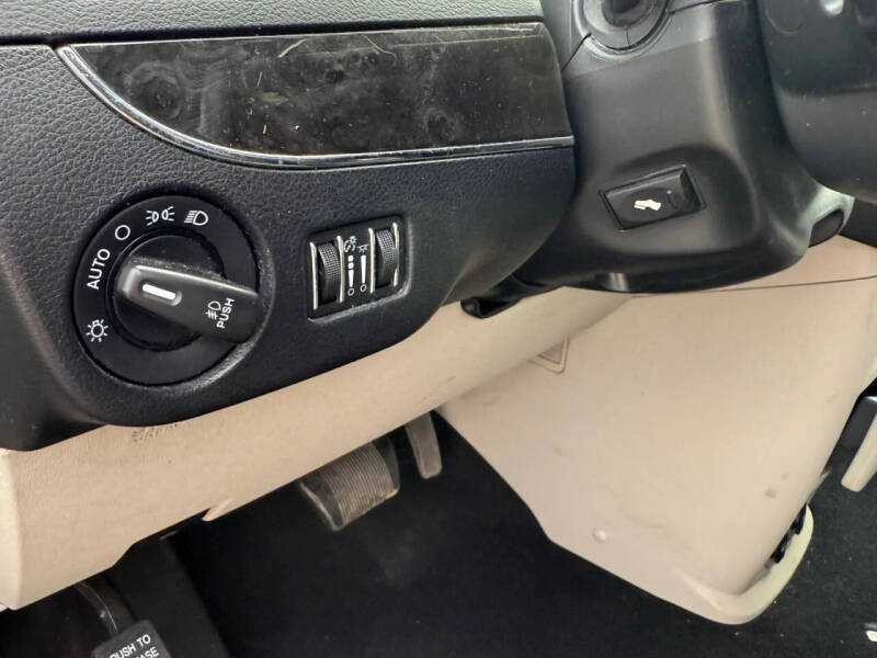 2014 Chrysler Town and Country Limited