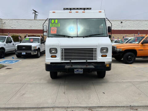 2008 Workhorse W42