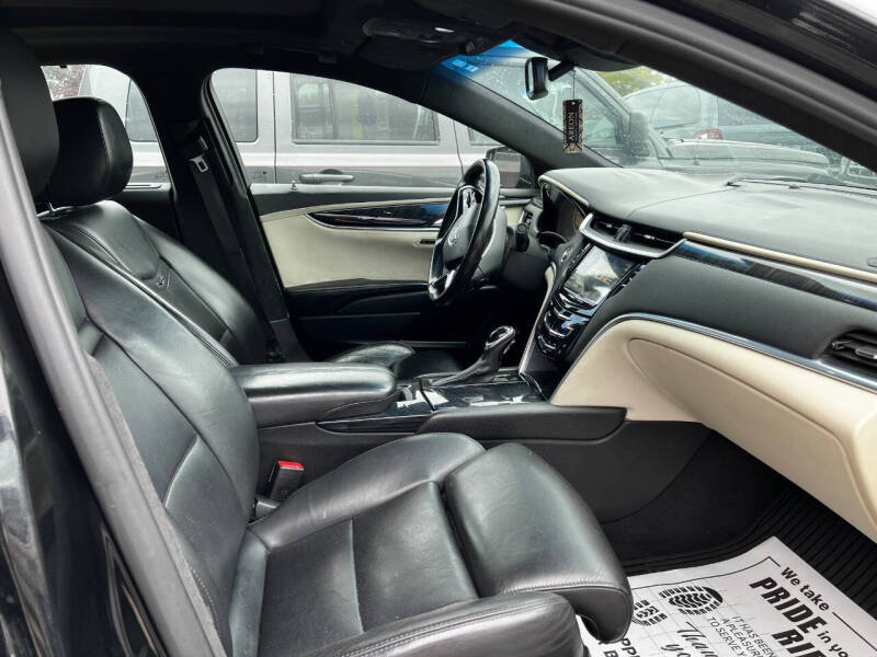 2013 Cadillac XTS Platinum Collection