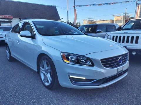2015 Volvo S60 for sale at Sunrise Used Cars INC in Lindenhurst NY