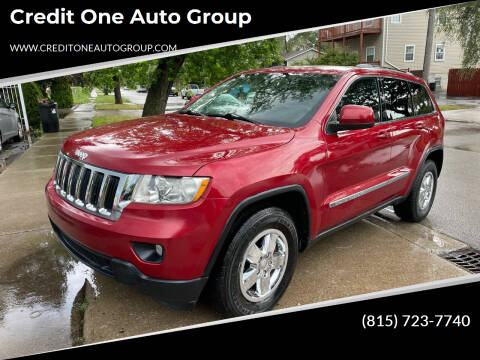 2011 Jeep Grand Cherokee for sale at Credit One Auto Group in Joliet IL