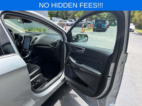 2024 Ford Edge Titanium