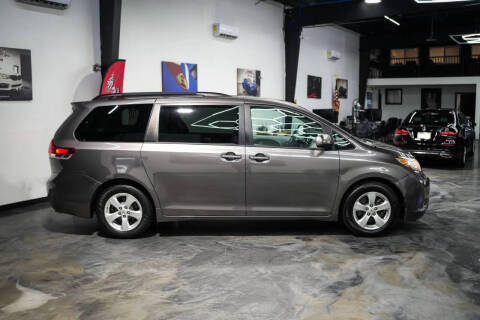 2013 Toyota Sienna