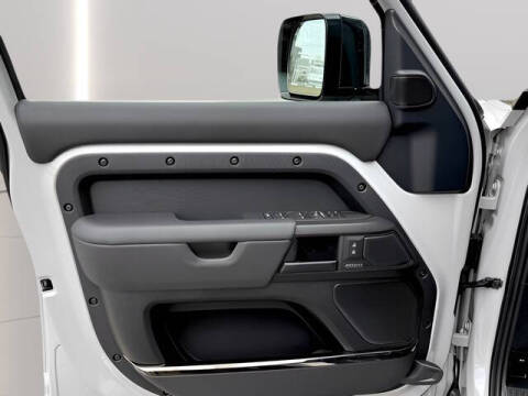 2026 Land Rover Defender