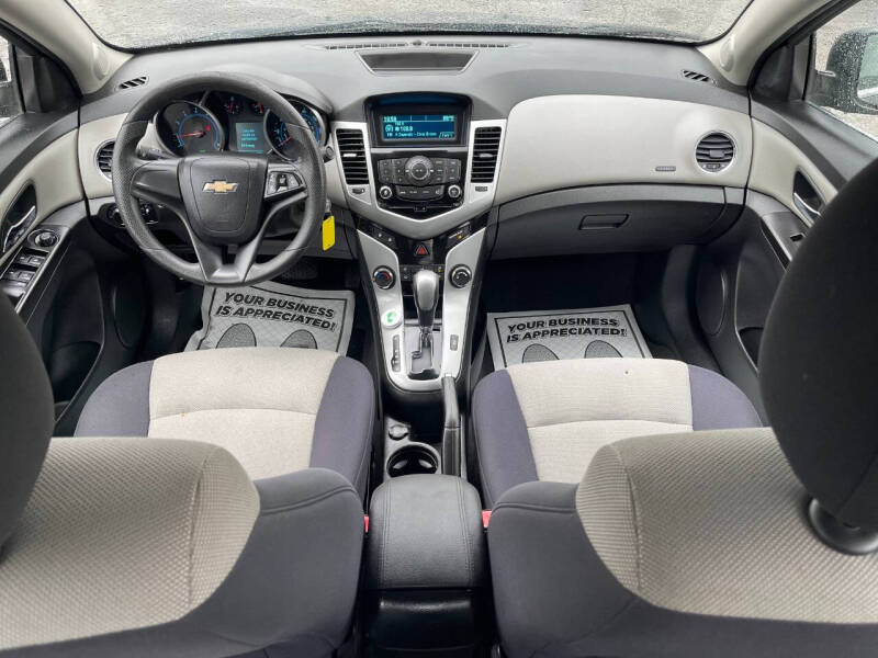 2012 Chevrolet Cruze LS