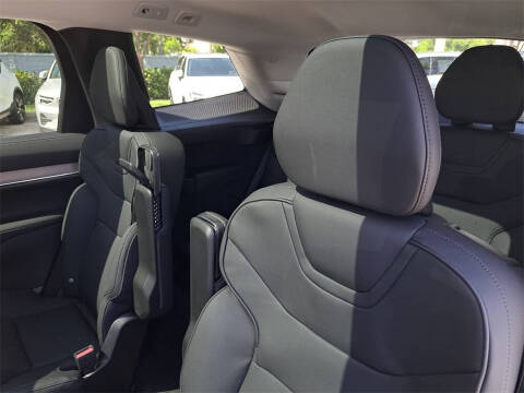 2025 Volvo EX90 Twin Performance Plus 6P