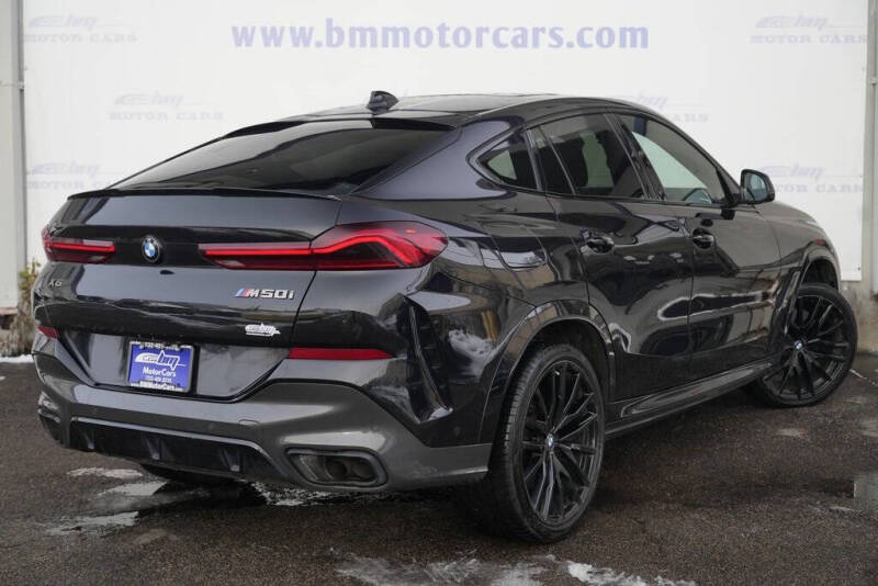 2020 BMW X6 M50i