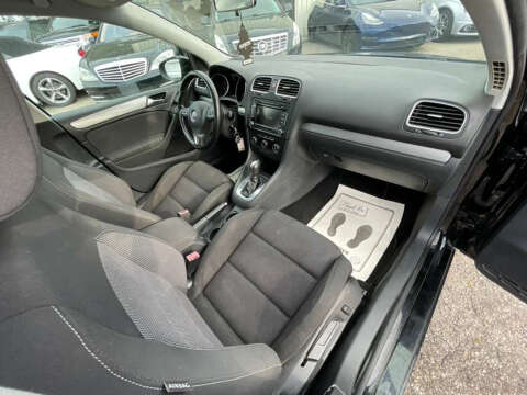 2013 Volkswagen Golf 2.5L PZEV