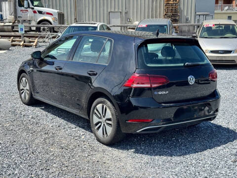 2019 Volkswagen e-Golf SE