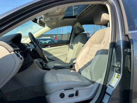 2015 Volkswagen Passat 2.0L TDI SEL Premium