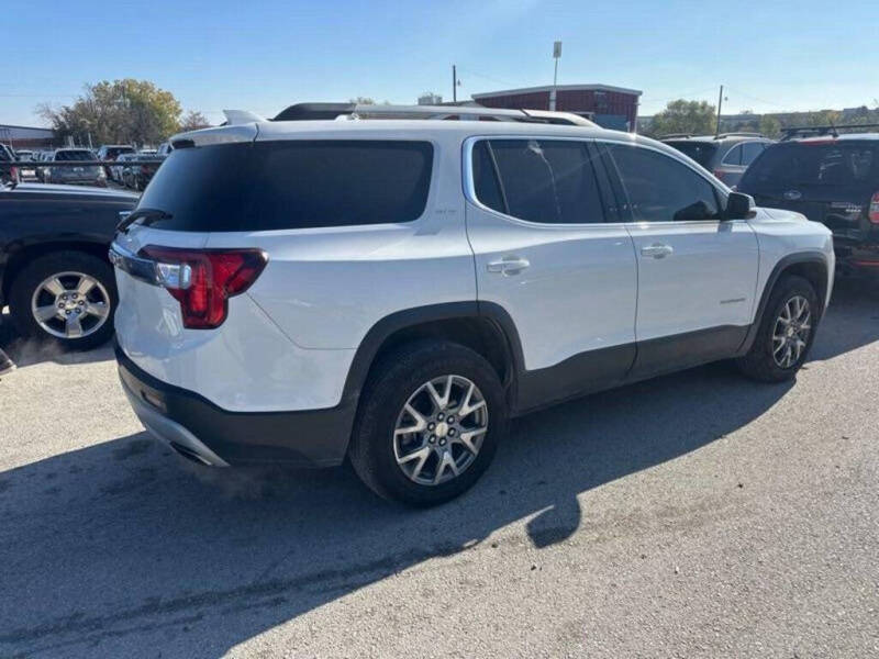 2020 GMC Acadia SLT
