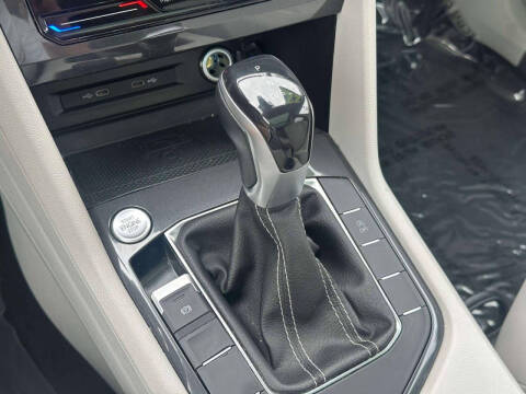 2022 Volkswagen Tiguan SE 4Motion