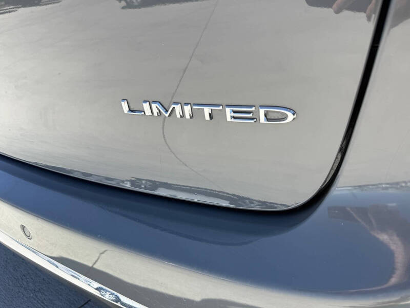 2023 Chrysler Pacifica Limited