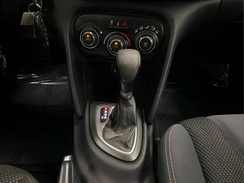 2016 Dodge Dart SXT