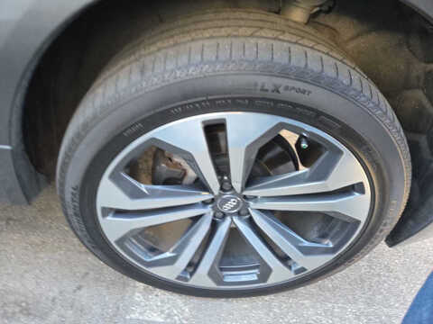 2019 Audi Q8 quattro Prestige 55 TFSI