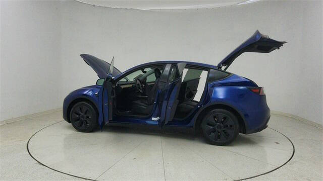 2025 Tesla Model Y Long Range