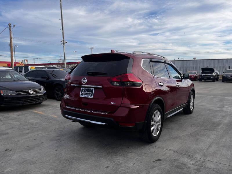 2020 Nissan Rogue SV