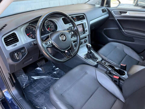 2015 Volkswagen Golf