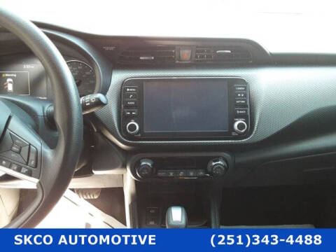 2022 Nissan Kicks SV