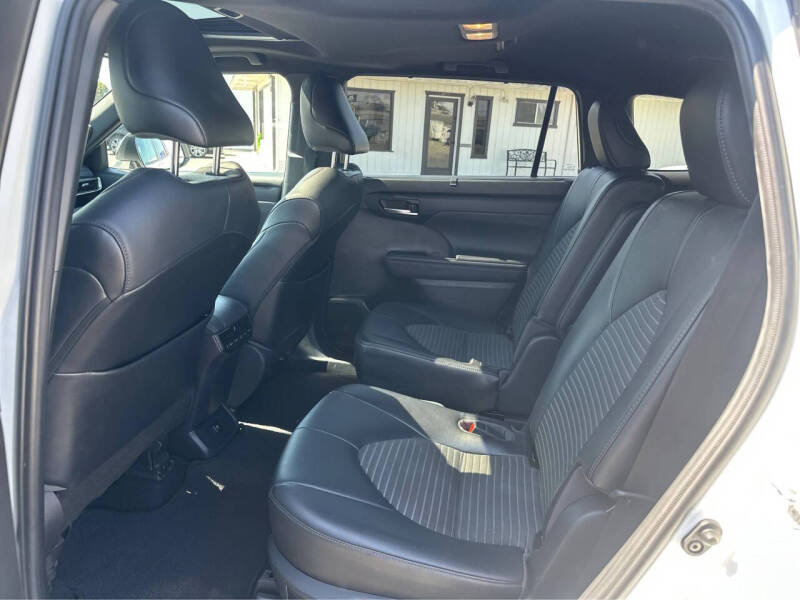 2021 Toyota Highlander XSE