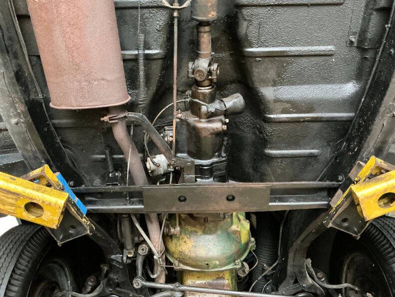 1951 Kaiser Henry-J Coupe