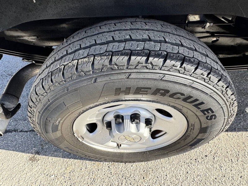 2021 Chevrolet Express 2500