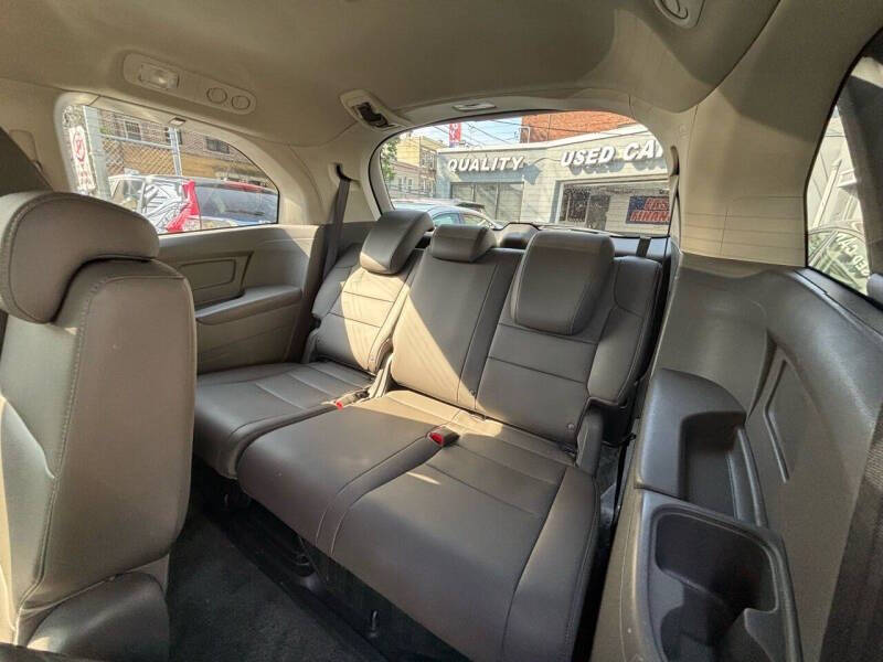 2012 Honda Odyssey EX-L w/DVD