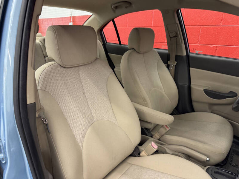 2009 Hyundai Accent GLS