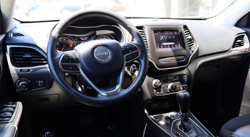 2019 Jeep Cherokee Latitude