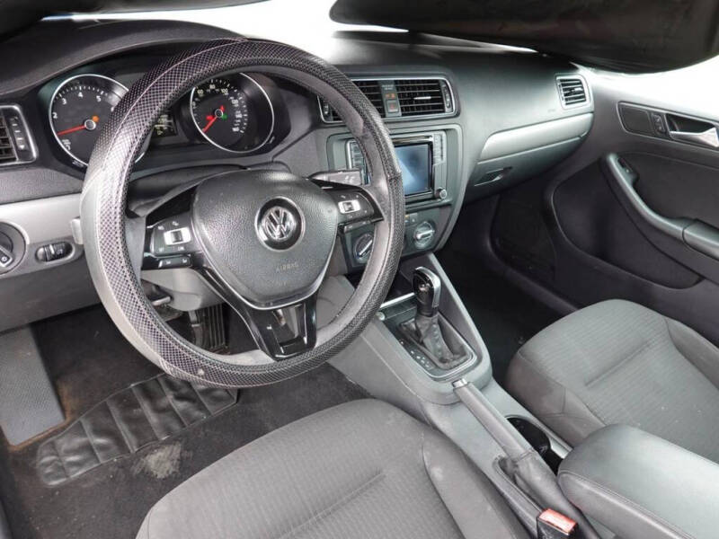 2016 Volkswagen Jetta