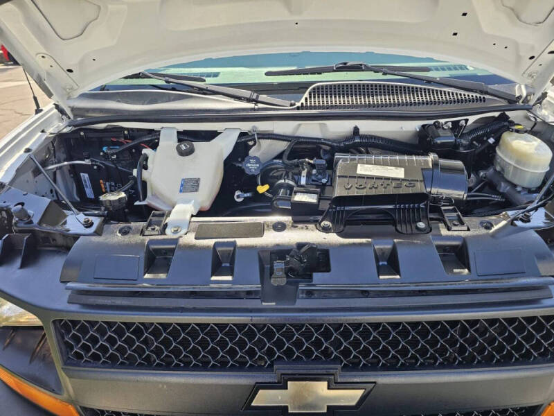 2017 Chevrolet Express 3500