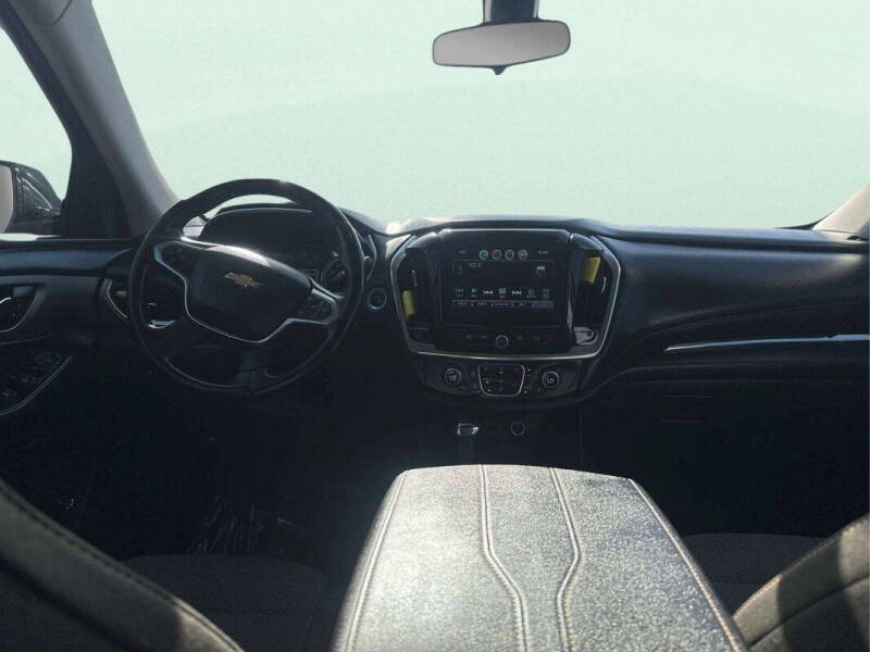 2018 Chevrolet Traverse LT Cloth