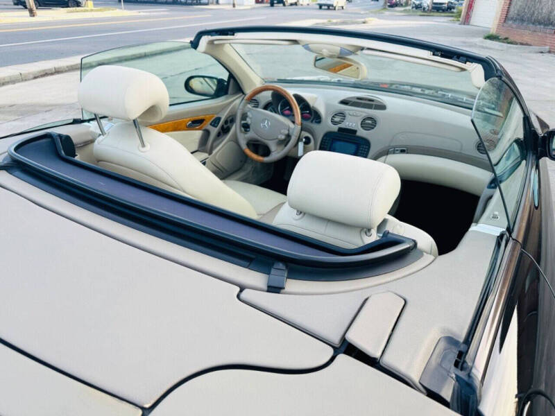 2005 Mercedes-Benz SL-Class SL 500