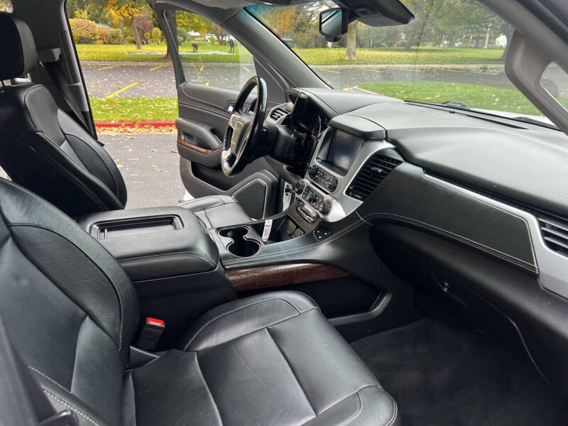 2019 GMC Yukon XL SLT