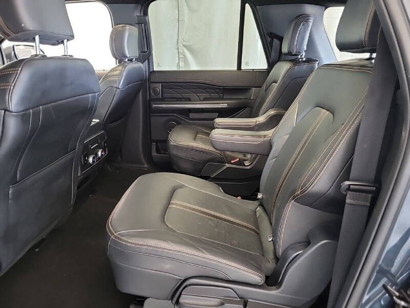 2023 Ford Expedition MAX Platinum