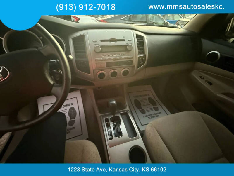 2005 Toyota Tacoma V6