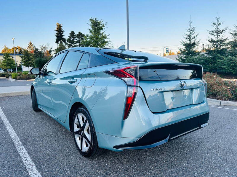 2016 Toyota Prius