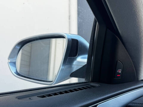 2014 Audi S8 4.0T quattro