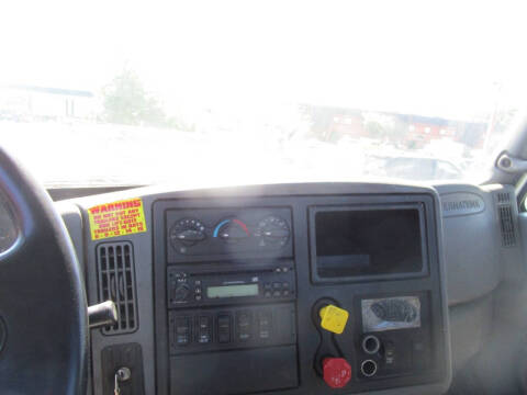 2007 International 8600 TRACTOR TENDER AXLE 10.8L
