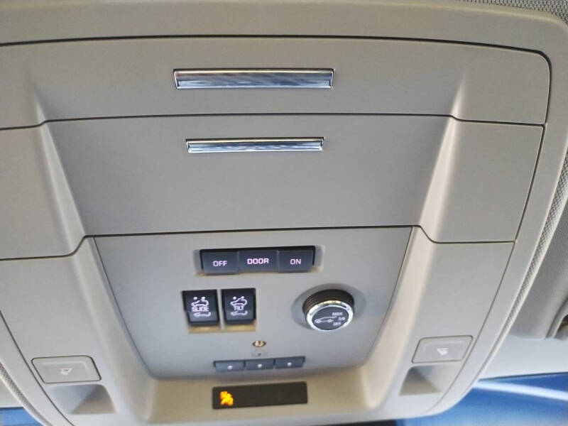 2018 GMC Yukon XL SLT