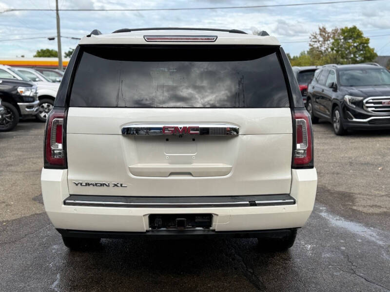2015 GMC Yukon XL Denali