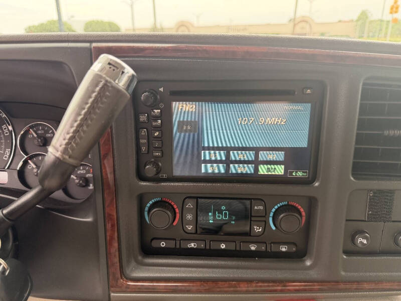 2005 Cadillac Escalade