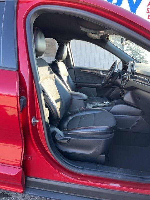 2024 Ford Escape ST-Line