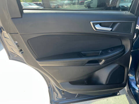 2017 Ford Edge SE