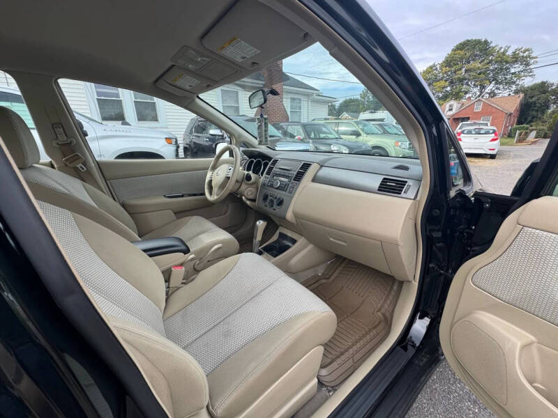 2009 Nissan Versa 1.8 S